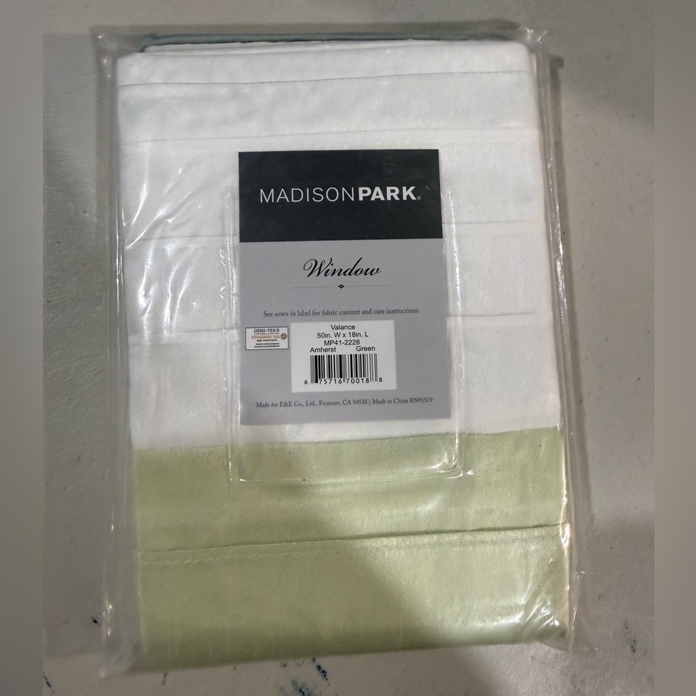 Madison Park Amherst Green Valance